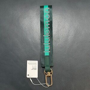 lululemon athletica Teal and Green Key Holder
